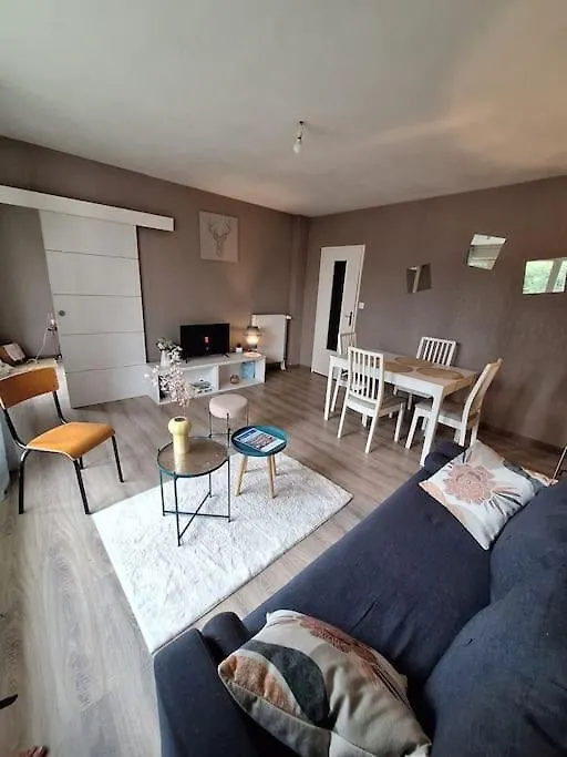Appartement T4 Rennais -Metro & Rocade à Rennes 0*,