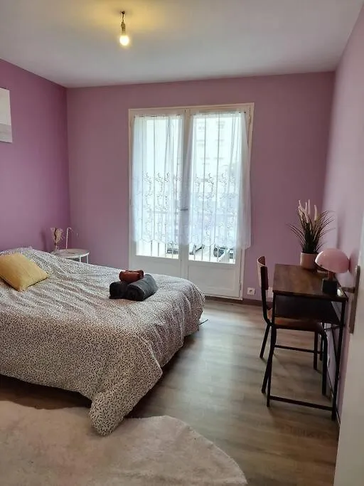 Appartement T4 Rennais -Metro & Rocade à Rennes 0*,  France