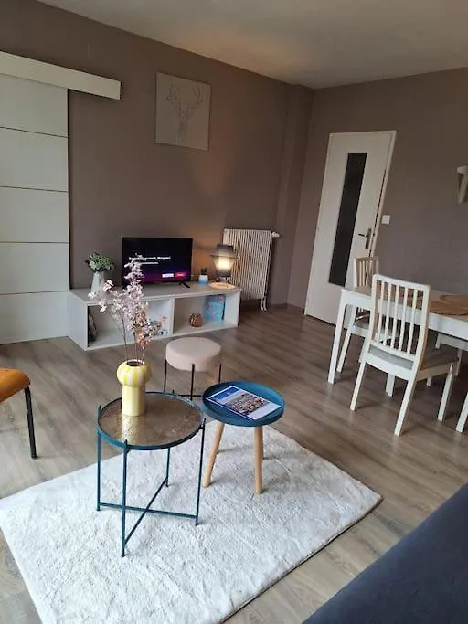 Appartement T4 Rennais -Metro & Rocade à Rennes